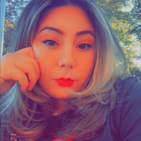 Meet the Posher Other - Meet your Posher, Kristina